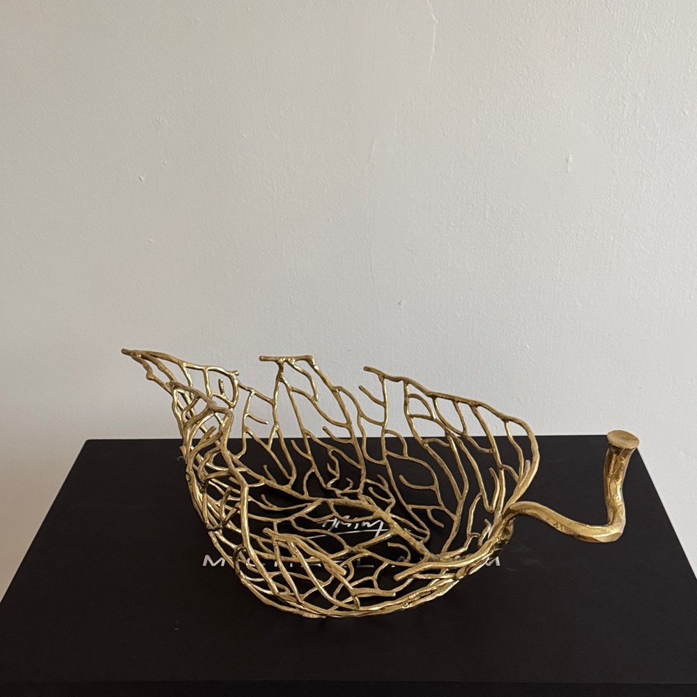 Michael Aram Autumn Leaf Design Vase - Picture 2 of 10